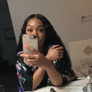 Meet your Posher, Kayla